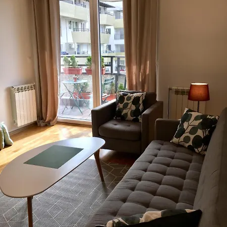 City Garden Apartment